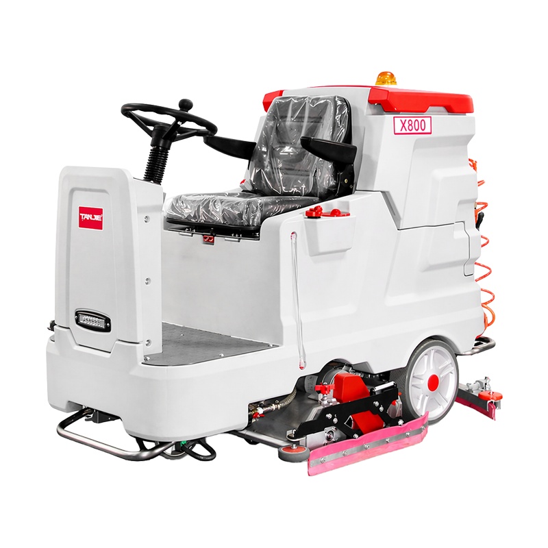 扬州坦洁驾驶式洗扫一体机X800