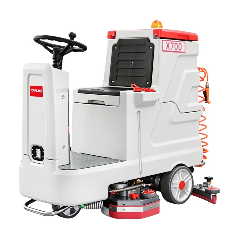 扬州坦洁全自动驾驶式洗地机X700