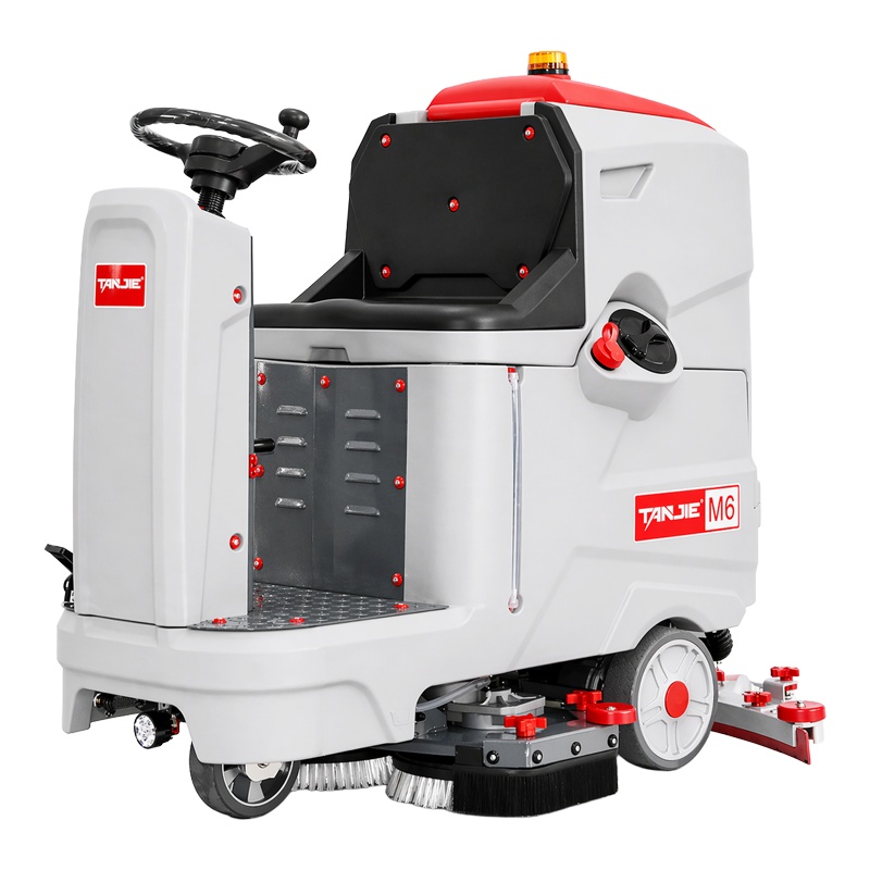 扬州坦洁驾驶式洗地机M6【双刷】